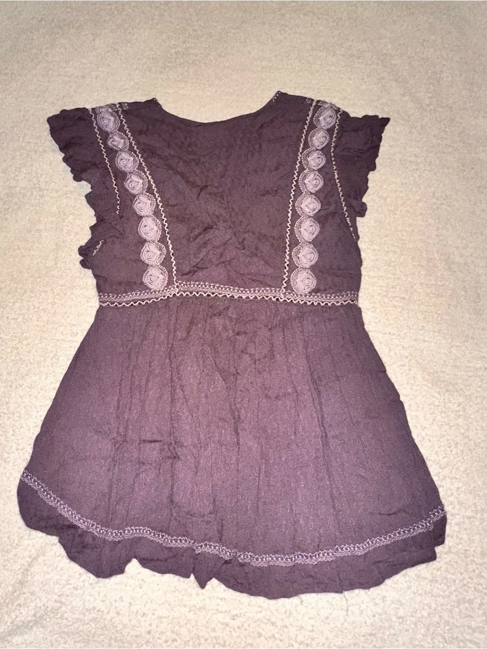 Free People Plum Boho V-Neck Embroidered Flutter Sleeve Tunic
